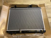 Радиатор охлаждения Suzuki Baleno 96-02 1.3-1.8 AT