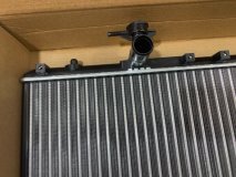 Радиатор охлаждения Suzuki Liana 01-07 1.3-1.6 MT