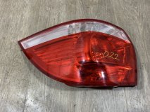 Фонарь правый Volkswagen Golf 5 2008 CAXA