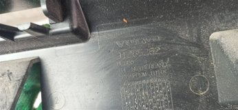 Кронштейн заднего бампера VOLVO V60 CROSS COUNTRY 136 2017 b4204t11