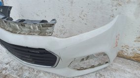 Бампер передний Chevrolet Trax U200 2020 1.4