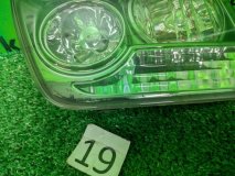 Задний фонарь правый задний Toyota Harrier MCU35 2003 1MZ-FE