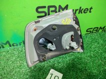 Задний фонарь правый задний Toyota Harrier MCU35 2003 1MZ-FE