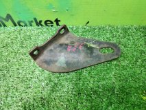 Петля буксировочная правая задняя Toyota Kluger ACU25 2006 2AZ-FE