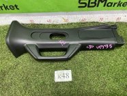 Обшивка средней стойки левая Jeep Wrangler JLUL74 2018 Hurricane EC1