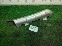 Кожух выпускного коллектора правый передний Toyota Land Cruiser UZJ100 2002 2UZ-FE