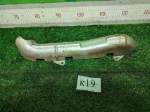 Кожух выпускного коллектора левый передний Toyota Land Cruiser UZJ100 2002 2UZ-FE