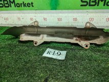 Кожух выпускного коллектора левый передний Toyota Land Cruiser UZJ100 2002 2UZ-FE