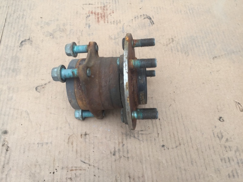 Ступица Mazda Mazda6 GH задн. лев. (б/у)