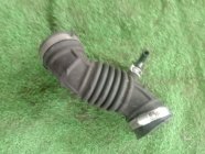 Патрубок воздушн.фильтра NISSAN CUBE YZ11 HR15