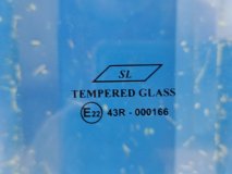 Стекло левое переднее Kia Ceed ED 2007 1.4 G4FA