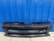 Решетка радиатора Land Rover Discovery 3 2007 2.7 276DT
