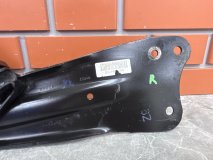 Рычаг правый задний Volkswagen Golf mk6 2010 1.6 BSE