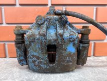 Суппорт правый передний Kia Cerato TD 2011 1.6 G4FC