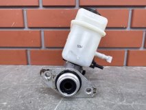 Главный тормозной цилиндр Hyundai Sonata NF 2009 2.0 G4KD