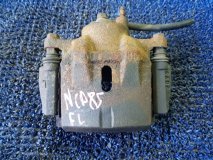 Суппорт левый передний TOYOTA SIENTA NCP85