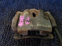 Суппорт левый передний TOYOTA SIENTA NCP85