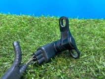 Датчик положения коленвала Ford Focus 3 2.0 MGDA