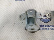 Петля двери правая передняя Hyundai IX35 LM 2011 D4HA