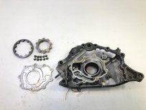 Насос масляный Toyota Land Cruiser UZJ100 2001 2UZFE