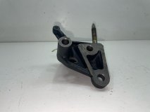 Кронштейн опоры двигателя Honda Odyssey RA6 2002 F23A