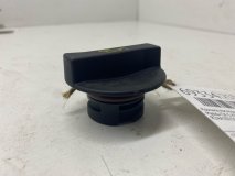 Крышка маслозаливной горловины Mazda CX-5 KE 2012 PE-VPS Крышка маслозаливной горловины Mazda CX-5 KE 2012 PE-VPS