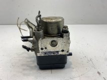 Блок abs Toyota Sienta NCP81 2004 1NZFE