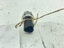 Датчик давления топлива Toyota Avensis AZT220 2003 1AZFSE