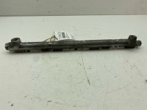 Топливная рейка левая Lexus LX470 UZJ100 1998 2UZFE