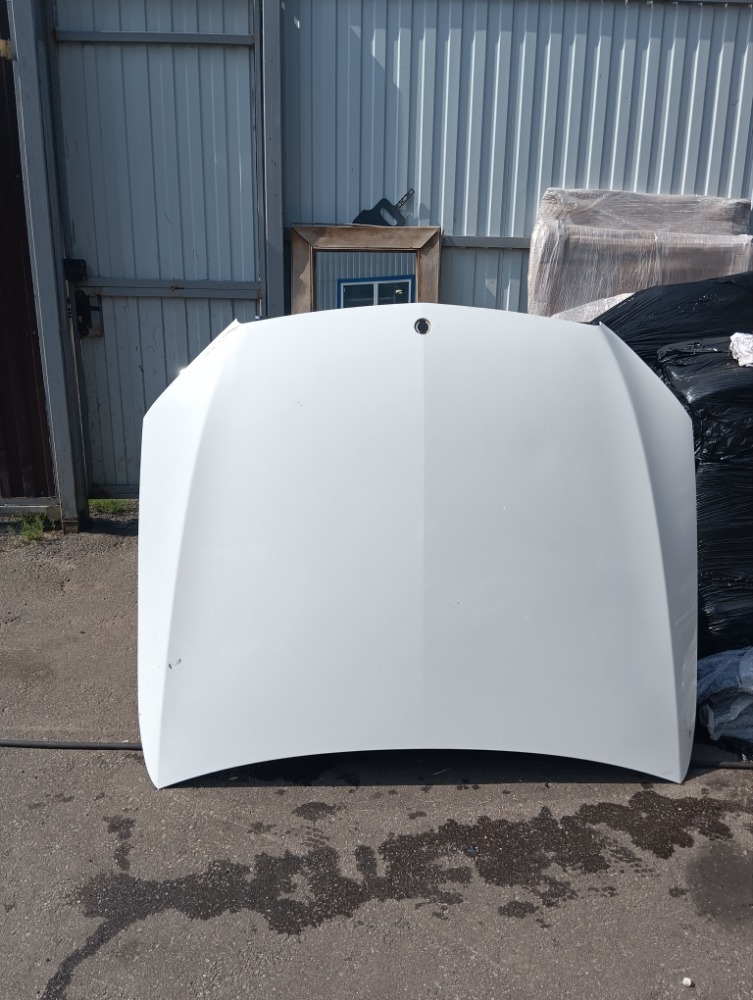 Капот Mercedes C-Class W205 2014 (б/у)