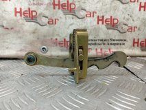 Ограничитель двери багажника Nissan Terrano2 R20 2006 td27ti