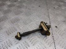 Ограничитель двери левый передний Nissan Terrano2 R20 2006 td27ti