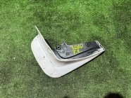 Брызговик правый передний Subaru Forester SG5.SG9