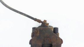 Суппорт тормозной правый передний Skoda Yeti 5L 2013 CBZB