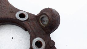 Кулак поворотный правый передний Toyota RAV4 XA40 2013 3ZR-FE