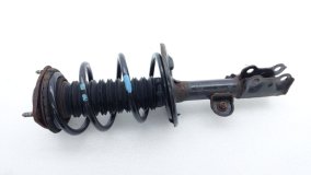 Амортизатор левый передний Toyota RAV4 XA40 2017 3ZR-FE