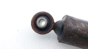 Амортизатор задний Toyota RAV4 XA40 2017 3ZR-FE