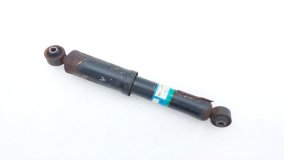 Амортизатор задний Toyota RAV4 XA40 2017 3ZR-FE