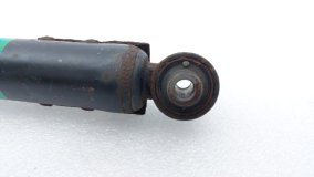 Амортизатор задний Toyota RAV4 XA40 2017 3ZR-FE