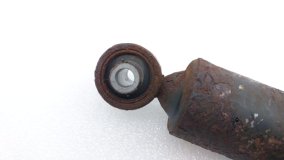 Амортизатор задний Toyota RAV4 XA40 2017 3ZR-FE