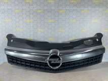 Решетка радиатора Opel Astra H GTC 2007 Z18XER
