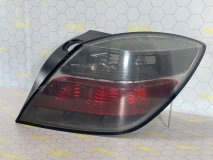Фонарь правый задний Opel Astra H GTC 2007 Z18XER