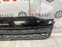 Решетка радиатора передняя LAND ROVER Discovery 4 2013-2017