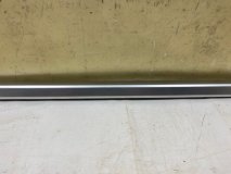 Молдинг двери правый передний Land Rover Range Rover L405