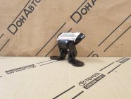 Петля двери правая передняя Toyota Auris E150