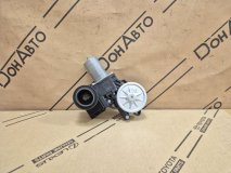 Мотор стеклоподъемника правый задний Toyota Harrier 4