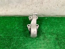 Опора двигателя Peugeot 408 Опора двигателя Peugeot 408