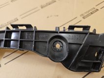 Кронштейн фары правый задний Lexus RX 4