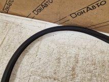 Уплотнитель крышки багажника Lexus RX 4