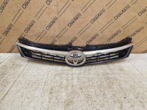 Решетка радиатора Toyota Camry V55